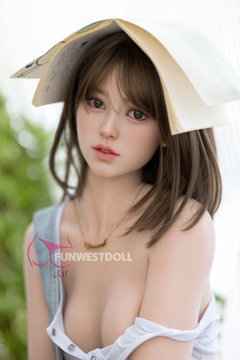 Lucy Sex doll (FunWest Doll 159cm A-cup #032S silicone) - Image 13